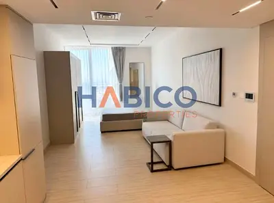 Fully Furnished | Vacant | Bright & Contemporary Living
