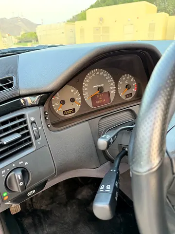 2002 Mercedes-BENZ E-CLASS — миниатюра 10