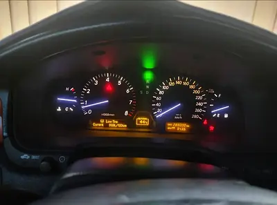 2004 Lexus LS-SERIES — миниатюра 7