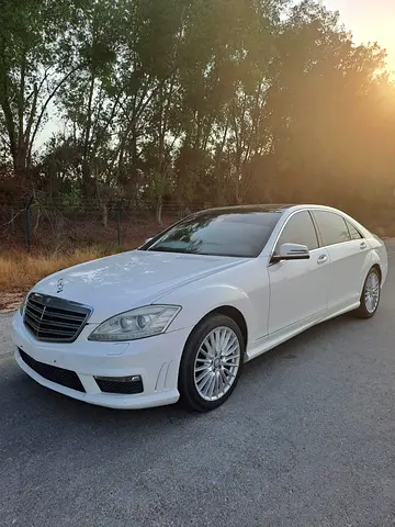 Mercedes-Benz S-Class S 500 2006 GCC Specs V8 KIT 2012 FULL OPTION