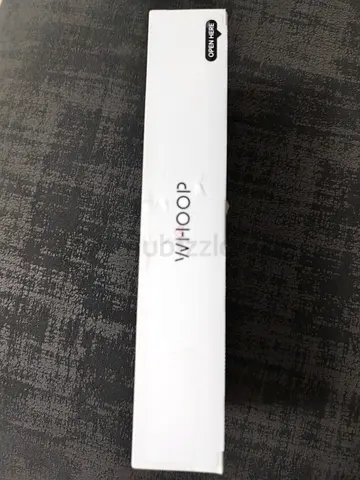 WHOOP 5/MG LIFE Activity Tracker + 12 Months Membership