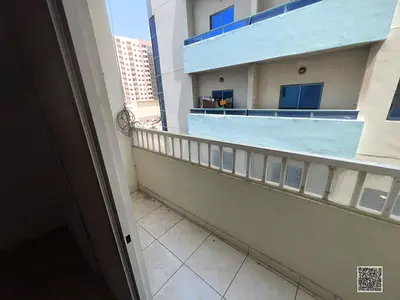 فرصة مميزة للإيجار السنوي في النعيمية 2 – شارع الملك فيصل