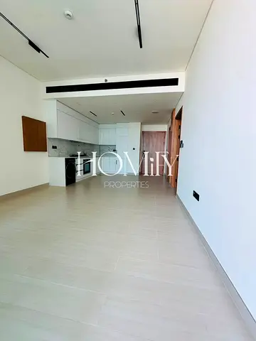 KITCHEN APPLIANCES | POOL VIEW | PREMIUM QUALITY