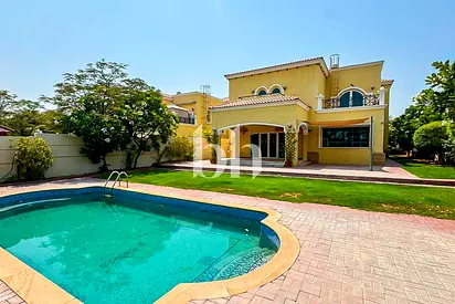 Exclusive | Private Pool | Vacant