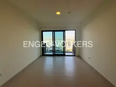 Vacant | Mid Floor | Prime Location