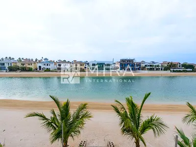 Stunning 5-Bedroom Villa | Palm Jumeirah | Frond E