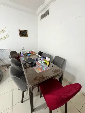 Dinning table