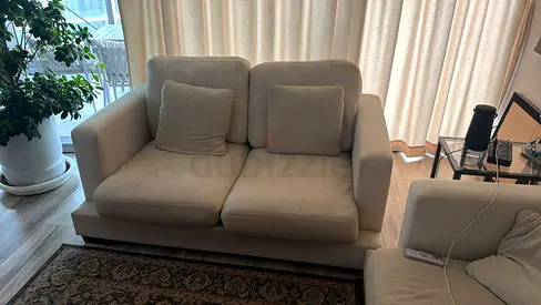 Couch set