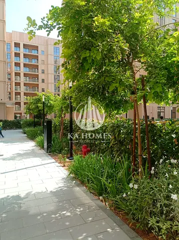 🏡✨ امتلك شقتك في أحد أفضل المشاريع السكنية في الشارقة