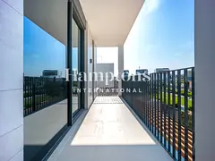 Green View | 4 Beds + 2 Family Rooms | Roof Lounge