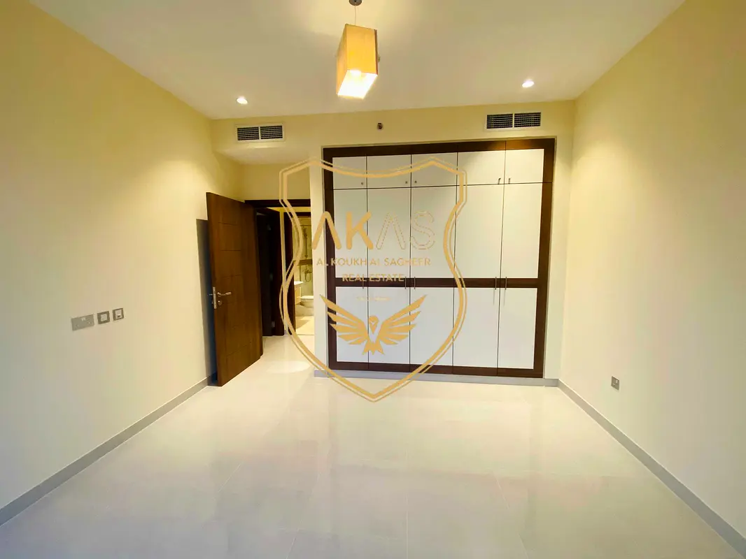 1BHK FOR FAMILY WITH CHILLER FREE CLOSE KITCHEN 2 WASHROOM HUGE GARDEN AND CHILDREN PLAY AREA