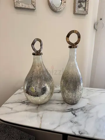 Al Huzaifa Nacre Set Of 2 Decorative Bottles, With Lids