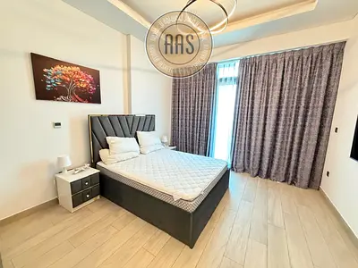 Burjkahalifa view fully furniched studio availabell juat 50k in 4 cheqs