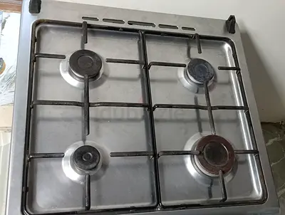 4 burner gas with ovan