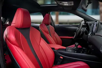 صورة 11 لـ 2023 Lexus UX-SERIES