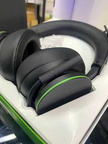 MICROSOFT XBOX WIRELESS HEADSET