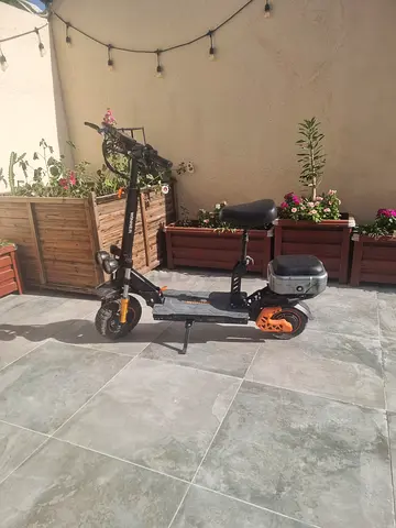 M5 Pro Vrla Electric Scooter (Motor Not Working)