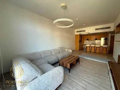 UNIQUE LAYOUT | LARGE TERRACE | VACANT | POOL VIEW