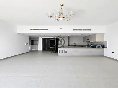 Modern Layout|Unfurnished |Equipped Kitchen
