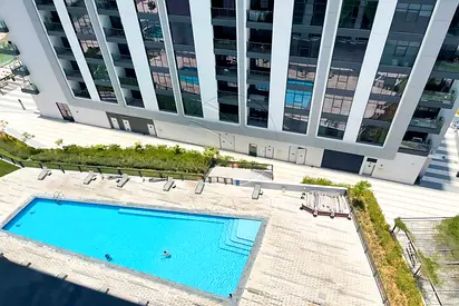 Facing the Pool | VACANT | Big Layout