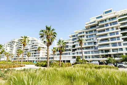 Luxury Apartment | Exclusive Al Barari Community