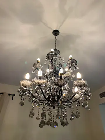 Crystal chandelier 12-light elegant pendant lamp - good condition