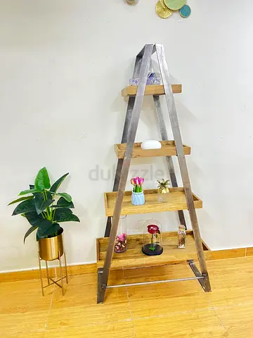 Luxurious Mango Wood Bookshelf Shelf With Metal Frame