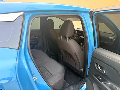 صورة 5 لـ 2025 Nissan KICKS