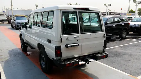 2026 Toyota LAND CRUISER 70 SERIES 照片 6