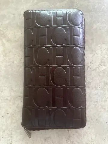 CH Carolina Herrera Long Zip Woman wallet
