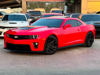 شفروليه كمارو ZL1 V8 6.2 سوبر تشارج مواصفات خليجة بحالة جيدة