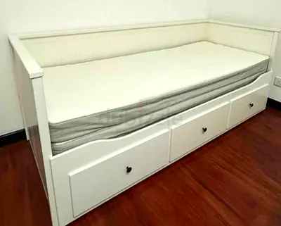 Ikea Hamnes day bed with 2 mattress and 3store drawers