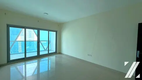 Spacious Unit | DIFC View | Multiple Cheques