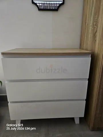 Modern 3-Drawer Chest in White and Wood Finish
