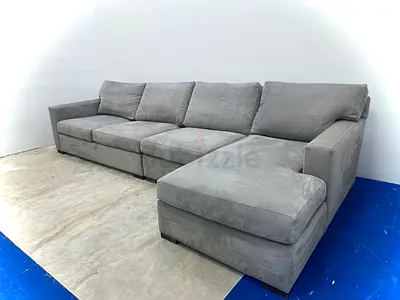 Selling crate&barrel lshape four seater sofa