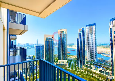 Spacious 1BR | Prime DCH | Creek Horizon Tower 1