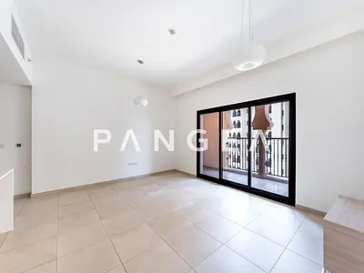 Ready to move in | Mid Floor | Flexible Cheques