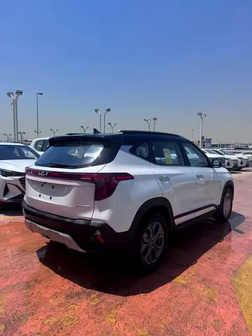 2026 KIA SELTOS 照片 7