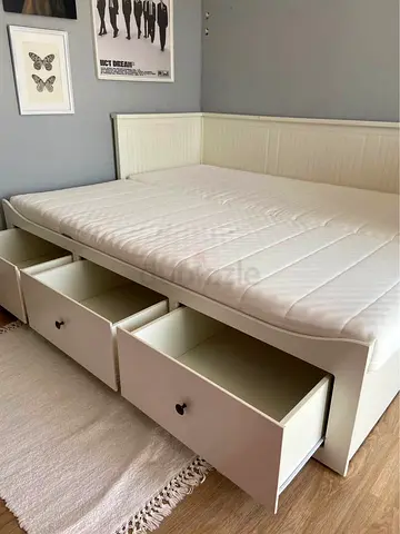Ikea hemnes day bed with 2 ikea mattress