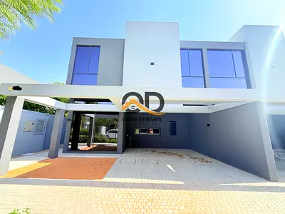 Corner 4BHK with Majlis room Townhouse in Robinia