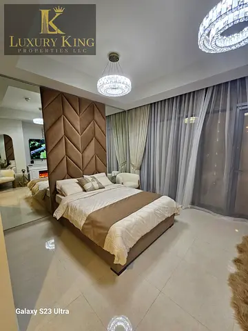 Premium location | Vacant | Modern