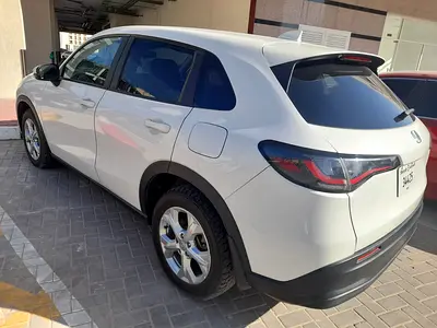 صورة 2 لـ 2023 Honda HR-V