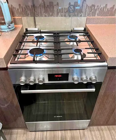 BOSCH Top 4 Burner Gas Down Oven Electric Cooker Range Size 60cm