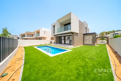 4BR Villa | Private Pool | Park Facing