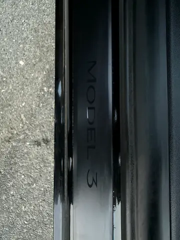 صورة مصغرة 17 لـ 2021 Tesla MODEL 3