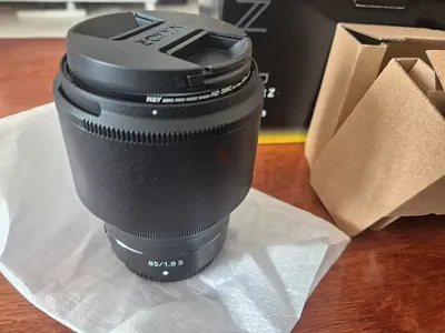 Nikon Z 85mm S 1.8 for sale