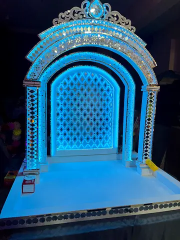 Ganpati mandap with light