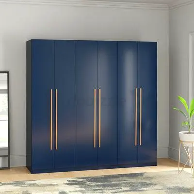 Modern Wardrobes with Smart Storage Solutions