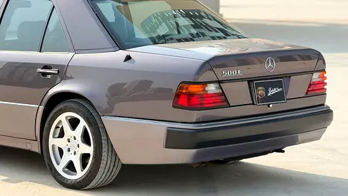 1993 Mercedes-BENZ E-CLASS — фото 7