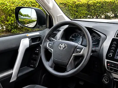صورة 5 لـ 2023 Toyota PRADO